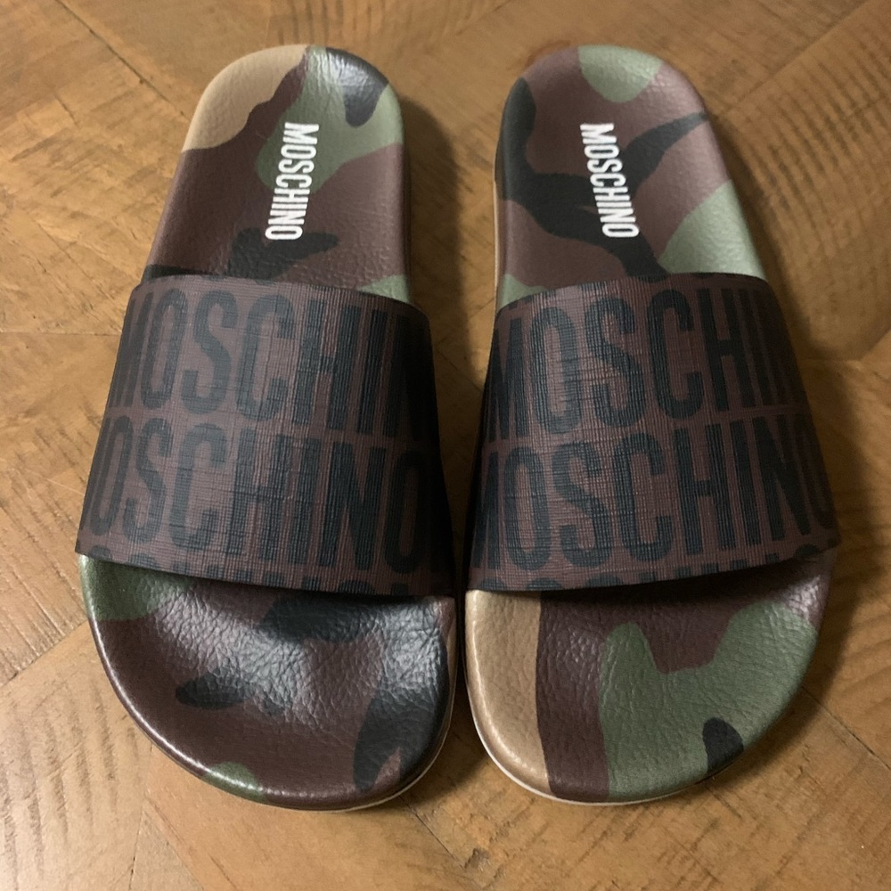 Moschino Camo Slides